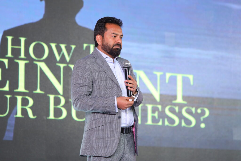 top indian management experts