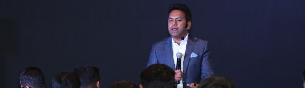 top leadership keynote speaker Paul Robinson